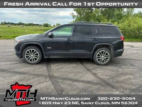 Used 2017 GMC Acadia SLT w/ LPO, Floor Liner Package AWD/4WD image 5