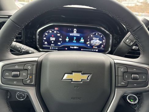 New 2025 Chevrolet Silverado 1500 LT image 13