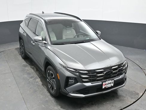 New 2026 Hyundai Tucson Limited image 38