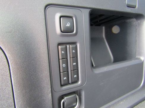 Used 2025 Ford Expedition Max Platinum AWD/4WD image 22