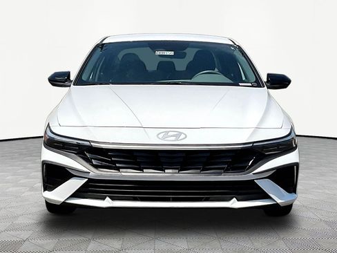 Certified 2026 Hyundai Elantra Sport FWD image 2
