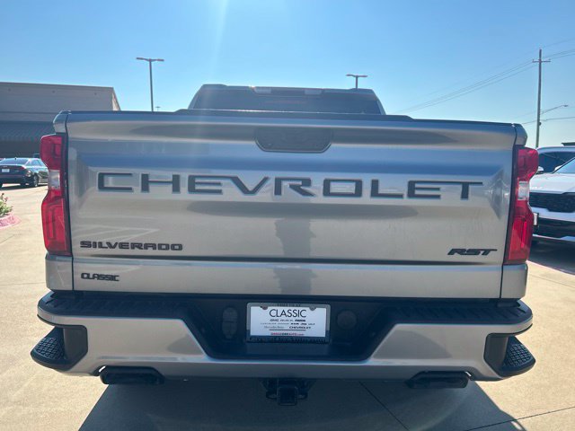 Used 2023 Chevrolet Silverado 1500 RST w/ Redline Edition AWD/4WD image 8