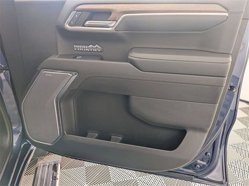 Certified 2023 Chevrolet Silverado 1500 High Country w/ High Country Premium Package image 36