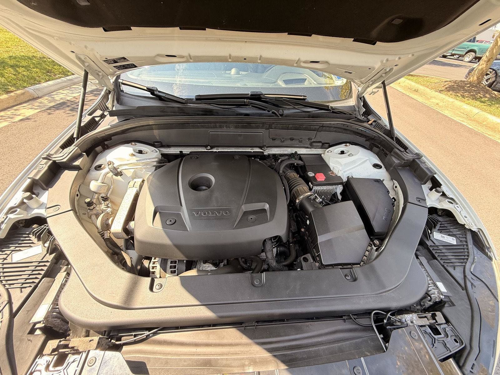 Used 2018 Volvo XC60 T6 Inscription AWD/4WD image 11