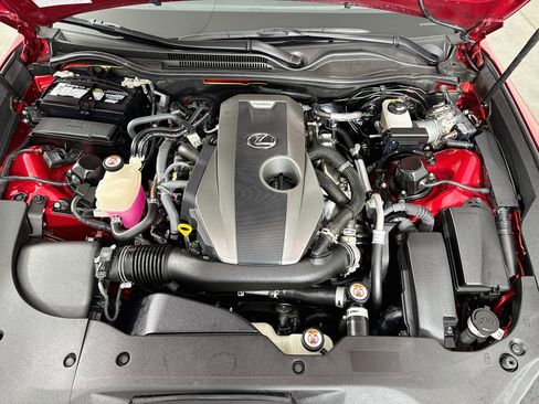 Used 2017 Lexus RC 200t F Sport RWD image 30