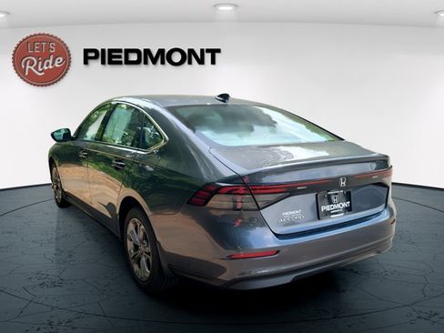 Certified 2024 Honda Accord EX image 8