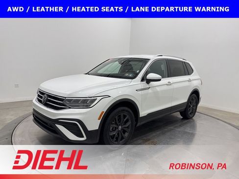 Used 2024 Volkswagen Tiguan SE image 3