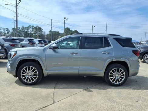 New 2026 GMC Terrain Denali AWD/4WD image 4