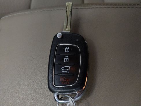Used 2020 Hyundai Tucson SE AWD/4WD image 32