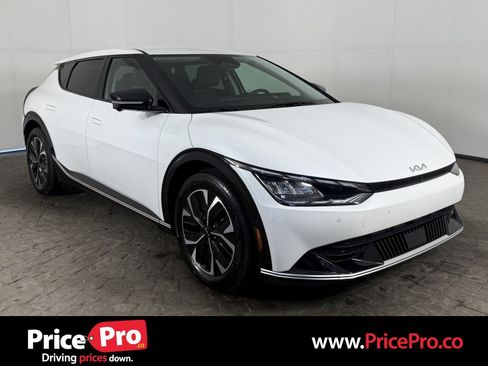 Used 2024 Kia EV6 Wind w/ Wind Technology Package AWD/4WD image 1