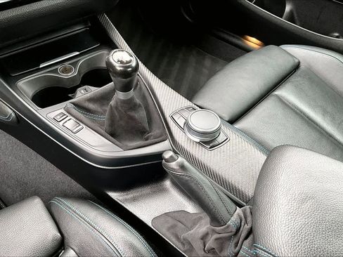 Used 2017 BMW M2 image 17