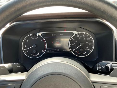 Used 2023 Nissan Rogue S FWD image 18