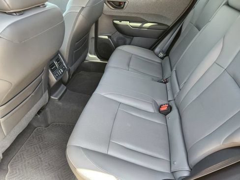 Certified 2026 Subaru Outback Limited AWD/4WD image 32