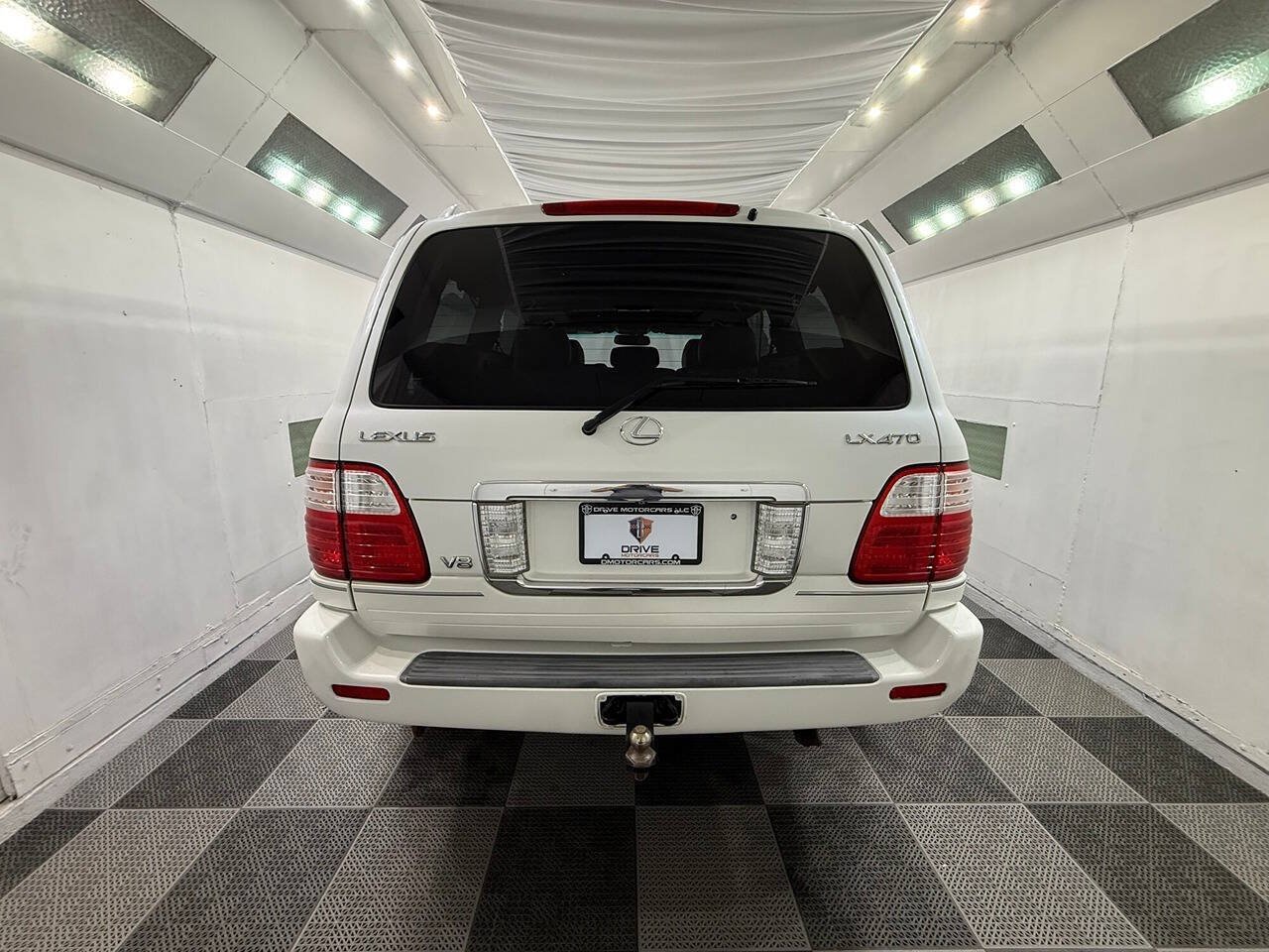 Used 2004 Lexus LX 470 4WD image 11