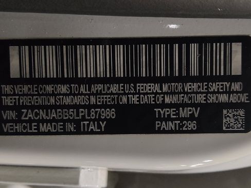 Used 2020 Jeep Renegade Latitude FWD image 33