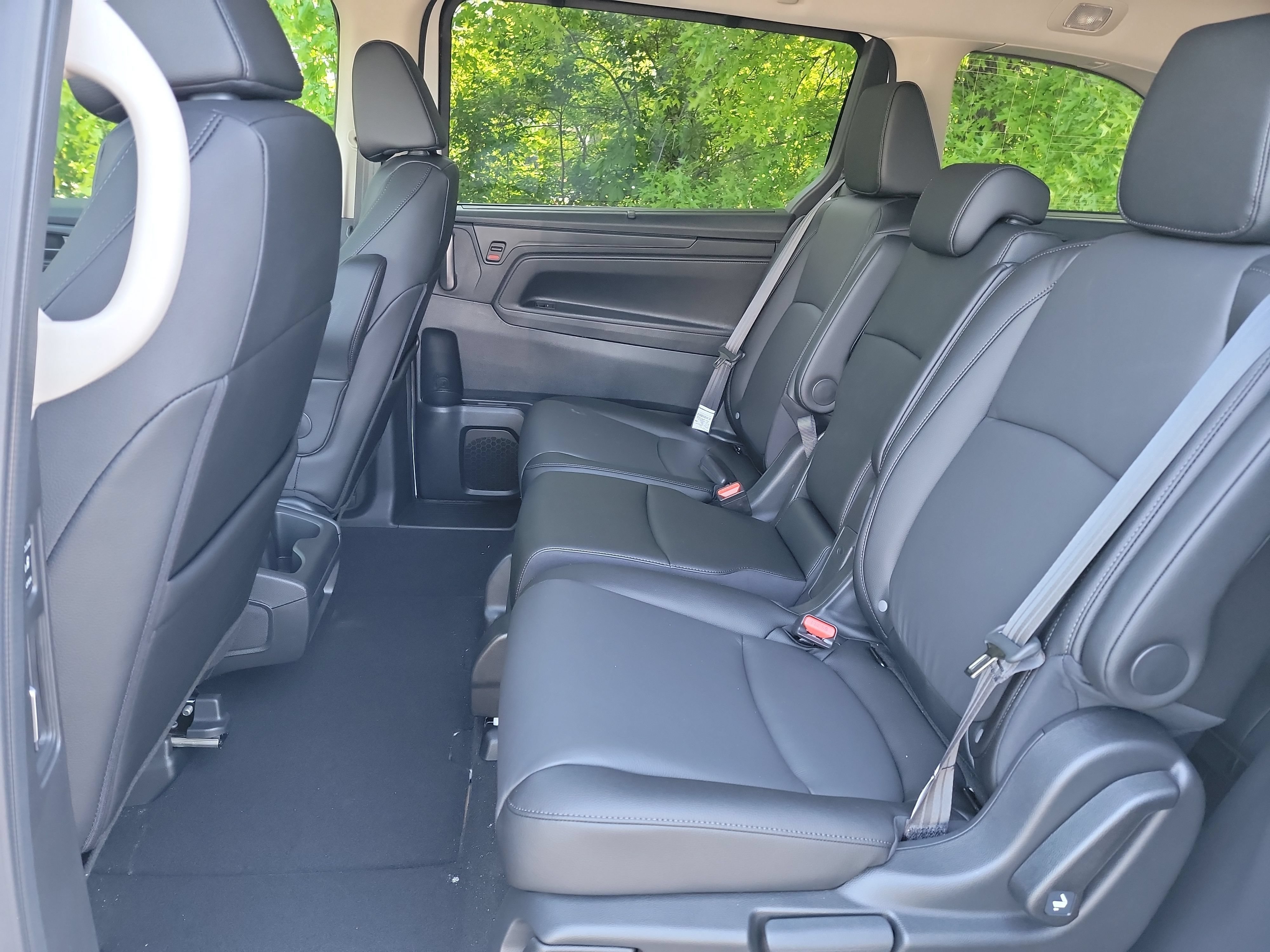 New 2027 Honda Odyssey EX-L image 23