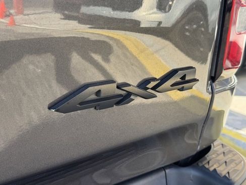 Used 2019 RAM 1500 Rebel image 11