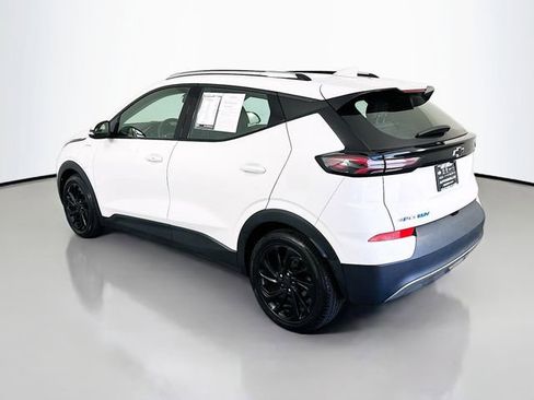 Used 2023 Chevrolet Bolt EUV LT FWD image 5