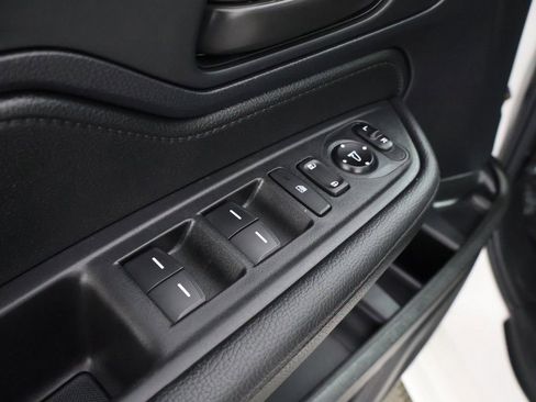 Used 2024 Honda Odyssey Sport image 39
