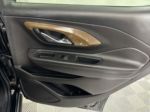 Used 2018 GMC Terrain SLE w/ Driver Convenience Package image 47