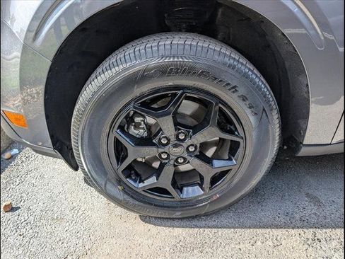 Used 2022 Ford Maverick Lariat w/ Lariat Luxury Package image 5