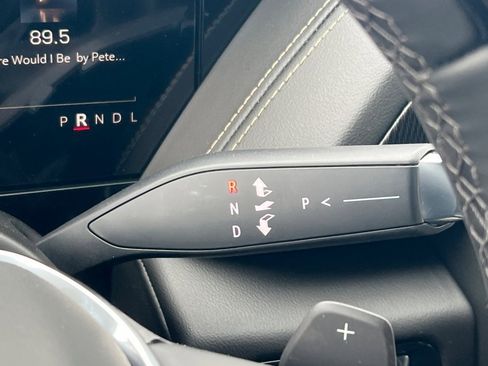 New 2026 GMC Yukon XL Elevation image 20