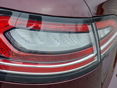 Used 2022 Lincoln Nautilus Reserve w/ Equipment Group 201A image 33