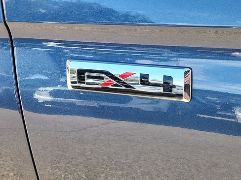 Used 2020 Ford Expedition XLT w/ Equipment Group 202A image 8