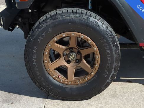 Used 2018 Jeep Wrangler Sport image 17