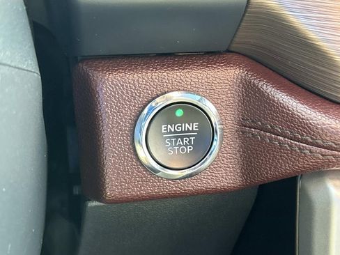 Used 2024 Ford Expedition Max Limited image 39