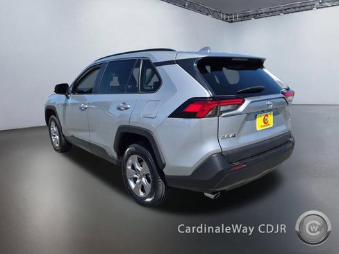 Used 2025 Toyota RAV4 XLE FWD image 5
