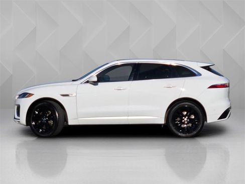 Used 2026 Jaguar F-PACE R-Dynamic S image 3