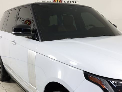 Used 2019 Land Rover Range Rover Autobiography image 38