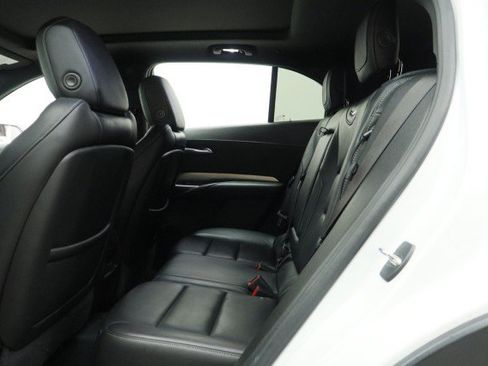 Used 2020 Cadillac XT4 Premium Luxury FWD image 28