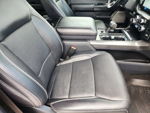 Used 2024 Ford F150 Lariat w/ Bed Utility Package AWD/4WD image 15