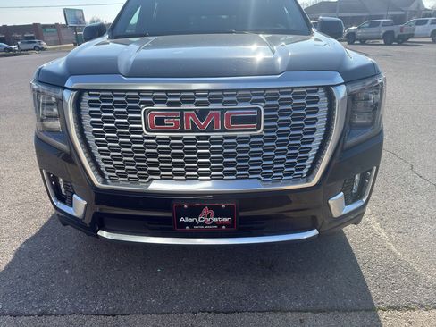 Used 2024 GMC Yukon Denali w/ Denali Reserve Package image 4