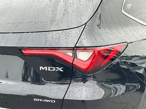 Certified 2024 Acura MDX SH-AWD w/ Technology Package image 11