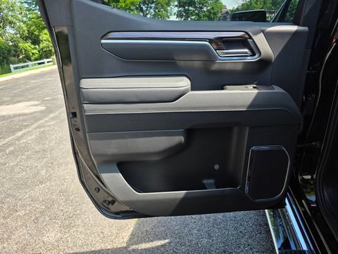 Used 2026 Chevrolet Silverado 1500 LT w/ LPO, Liner Protection Package AWD/4WD image 16