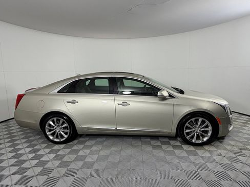 Used 2014 Cadillac XTS Premium FWD image 4