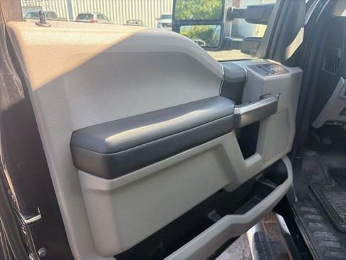 Used 2019 Ford F350 XLT w/ XLT Value Package AWD/4WD image 11