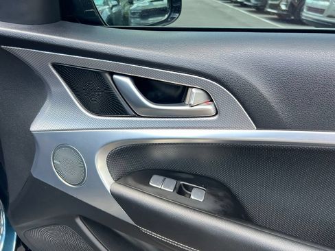 Used 2022 Genesis G70 2.0T w/ Prestige Package RWD image 58