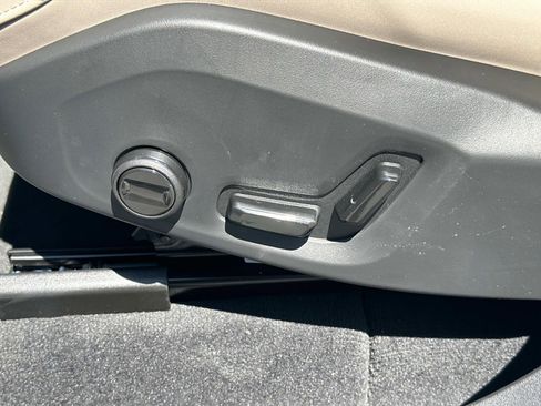 Certified 2026 Volvo XC90 B5 Plus image 14