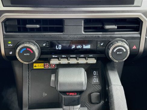 Used 2026 Toyota 4Runner TRD Off-Road AWD/4WD image 23