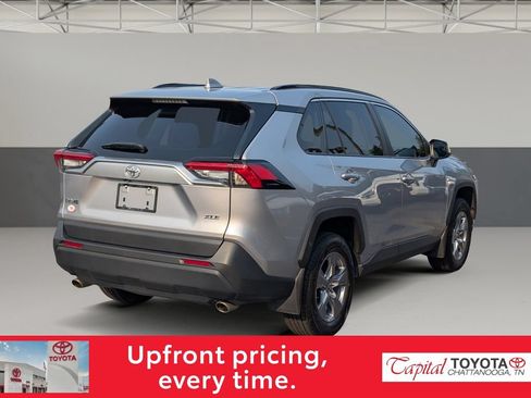 Used 2025 Toyota RAV4 XLE FWD image 7