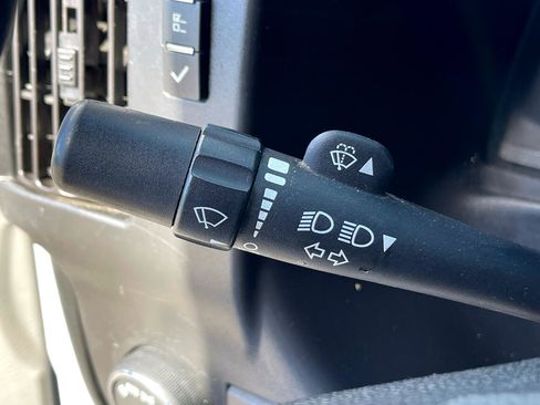 Used 2020 GMC Savana 2500 w/ Driver Convenience Package image 24