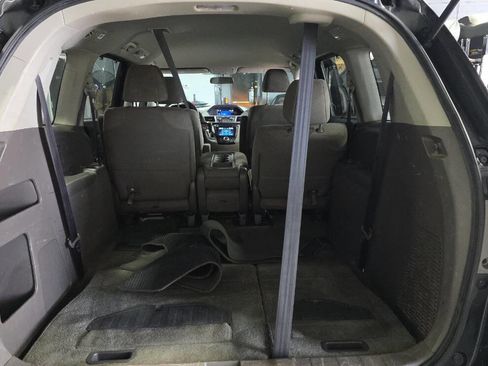 Used 2016 Honda Odyssey EX image 4