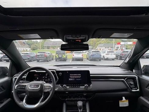 New 2026 GMC Canyon Elevation w/ Convenience Package image 20