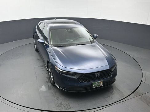 Used 2023 Honda Accord EX-L image 42