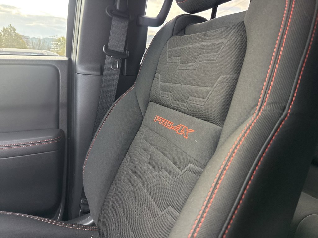 Used 2022 Nissan Frontier PRO-4X AWD/4WD image 36