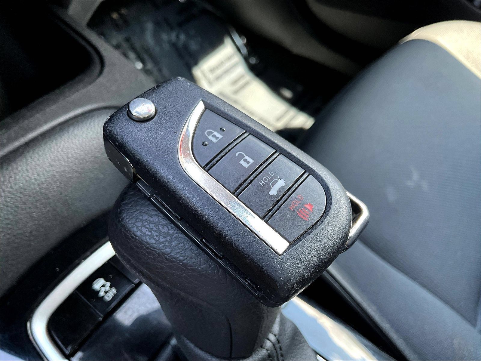 Used 2024 Toyota Corolla LE FWD image 37